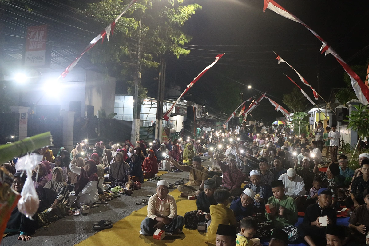 Ratusan Jamaah Hadiri Sinergi Bersholawat
